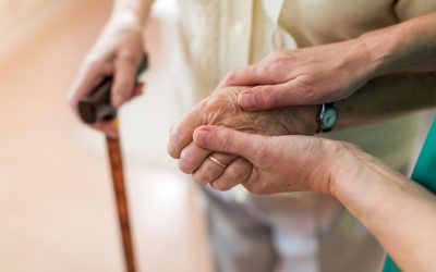 Les stents urétraux pour remplacer les sondages à demeure chez les patients âgés